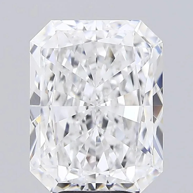 5.19ct Radiant Lab Grown Diamond (Colour D, Clarity VVS1, IGI Certified)