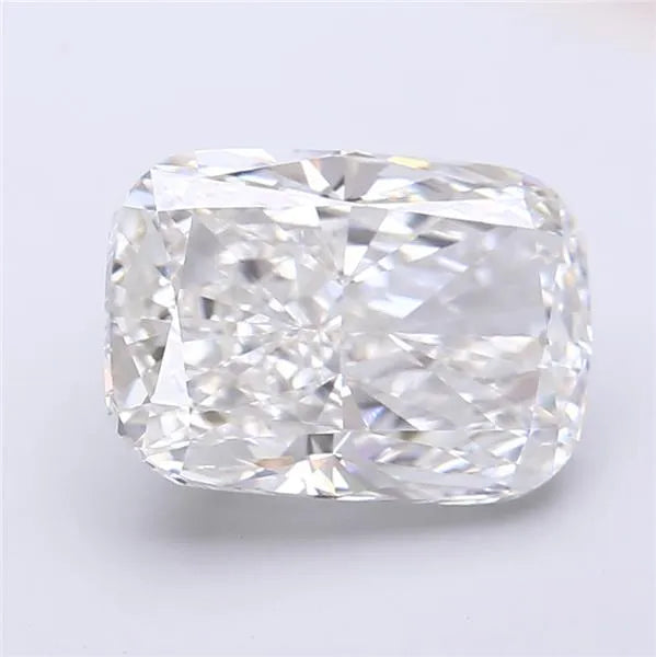5.21ct Cushion modified Lab Grown Diamond (Colour F, Clarity VVS2, IGI Certified)