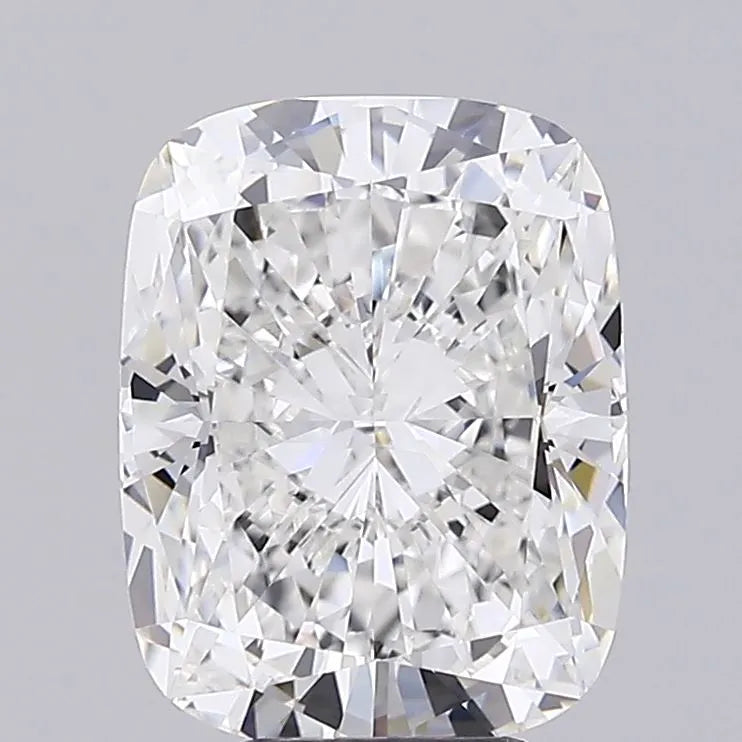 5.22ct Cushion modified Lab Grown Diamond (Colour E, Clarity VVS1, IGI Certified)