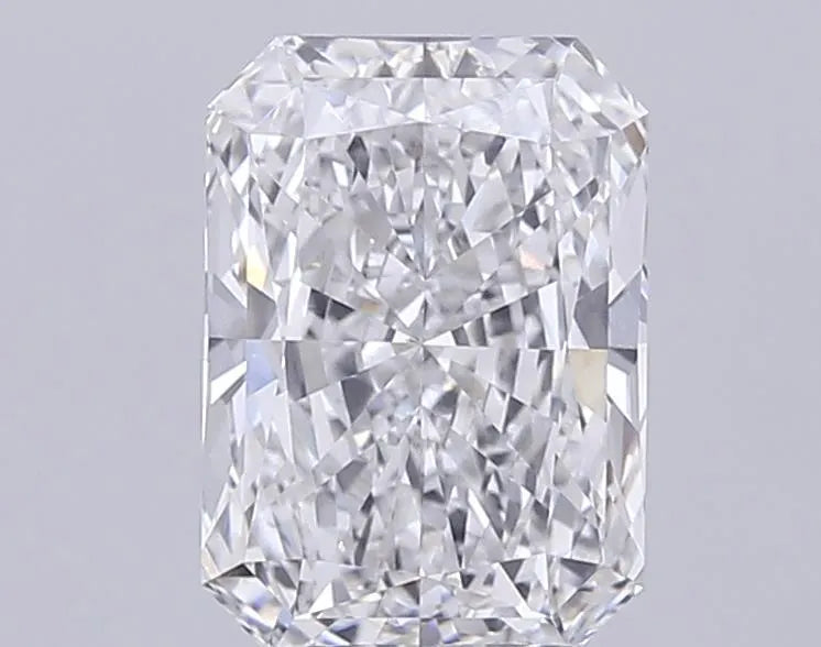 5.27ct Radiant Lab Grown Diamond (Colour E, Clarity VVS2, IGI Certified)