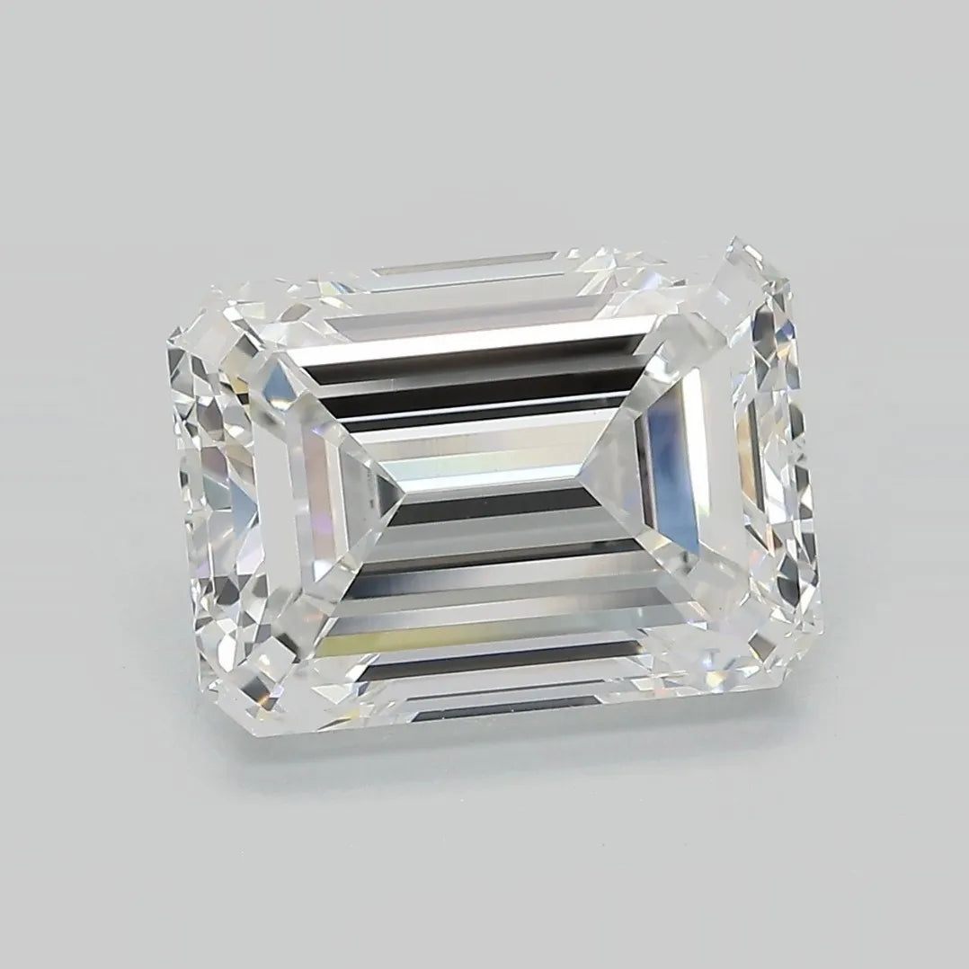 5.39ct Emerald Lab Grown Diamond (Colour E, Clarity VVS2, IGI Certified)