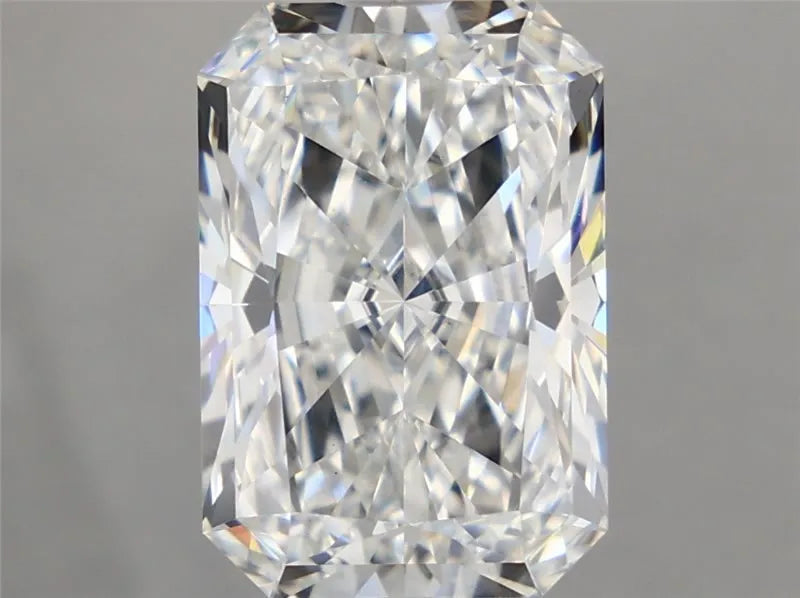 5.40ct Radiant Lab Grown Diamond (Colour F, Clarity VS1, IGI Certified)