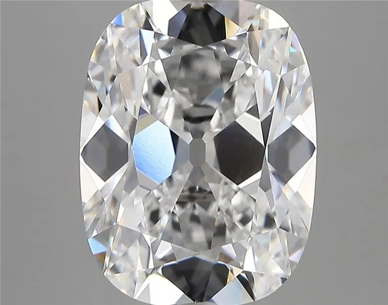 5.43ct Cushion modified Lab Grown Diamond (Colour D, Clarity VVS2, IGI Certified)