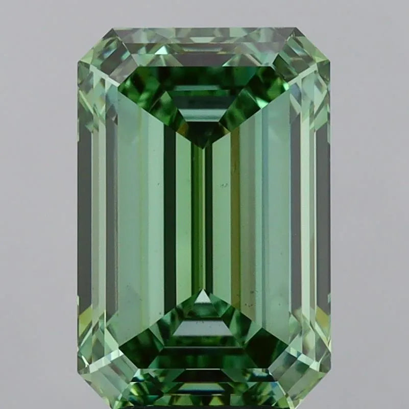 5.50ct Emerald Lab Grown Diamond (Colour Fancy Vivid Green, Clarity VS1, IGI Certified)