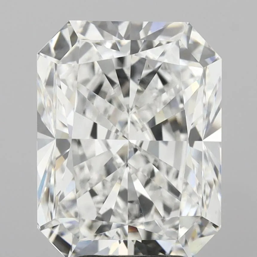 5.50ct Radiant Lab Grown Diamond (Colour E, Clarity VS1, IGI Certified)
