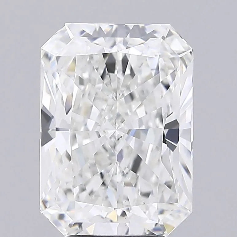 5.57ct Radiant Lab Grown Diamond (Colour F, Clarity VVS2, IGI Certified)