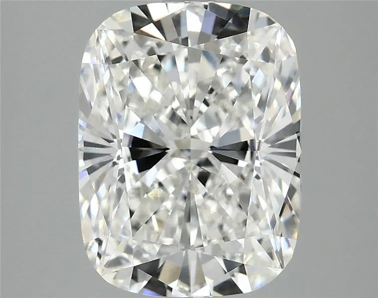 3.99ct Cushion modified Lab Grown Diamond (Colour F, Clarity VVS2, IGI Certified)