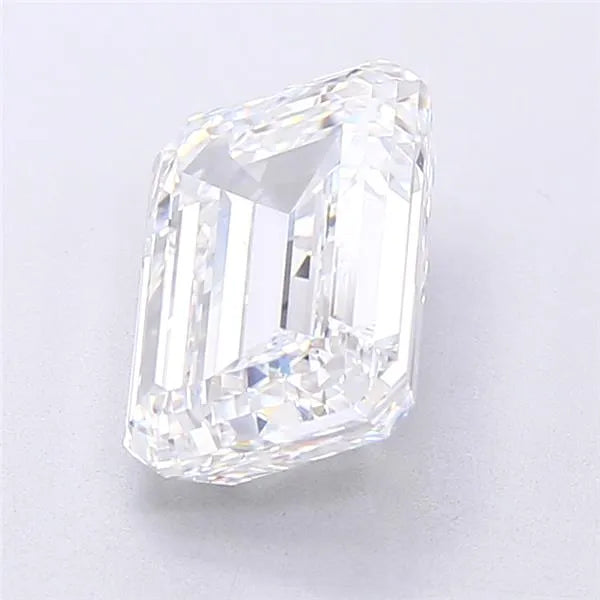 3.80ct Emerald Lab Grown Diamond (Colour D, Clarity VVS2, IGI Certified)