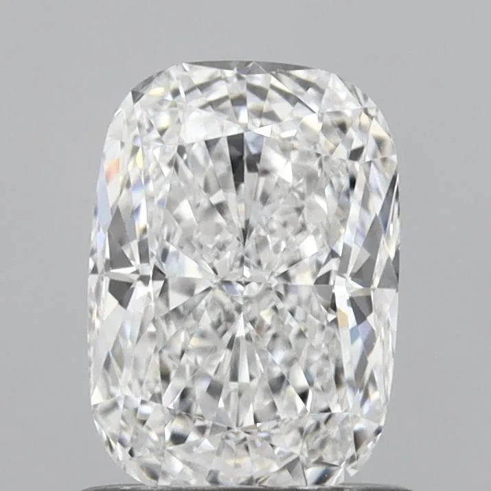 0.92ct Cushion brilliant Lab Grown Diamond (Colour D, Clarity VS1, IGI Certified)