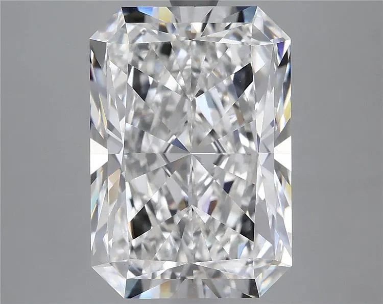 6.00ct Radiant Lab Grown Diamond (Colour F, Clarity VS1, IGI Certified)