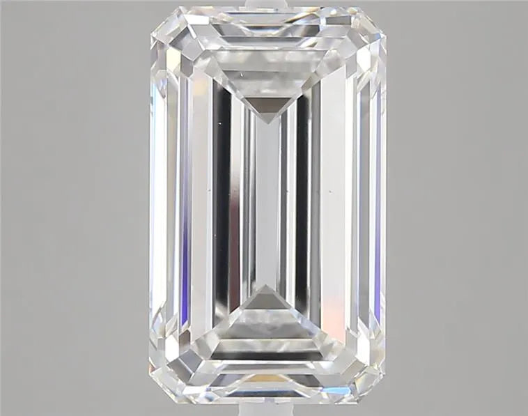 6.01ct Emerald Lab Grown Diamond (Colour D, Clarity VS1, IGI Certified)
