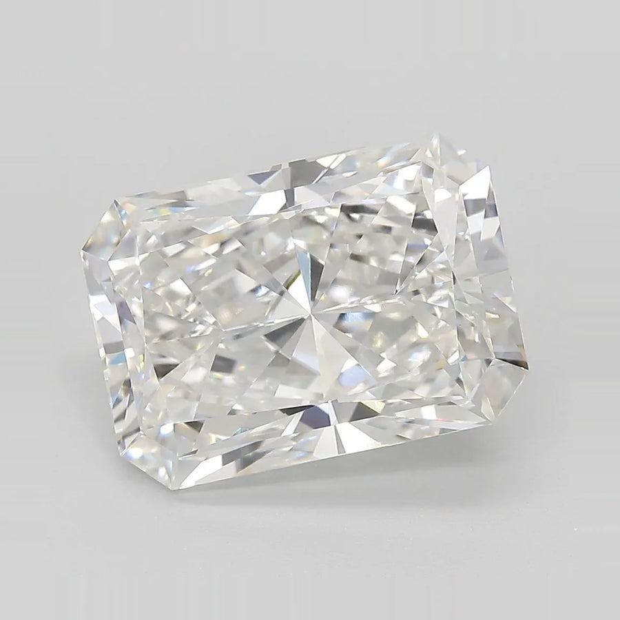 6.01ct Radiant Lab Grown Diamond (Colour F, Clarity VVS2, IGI Certified)