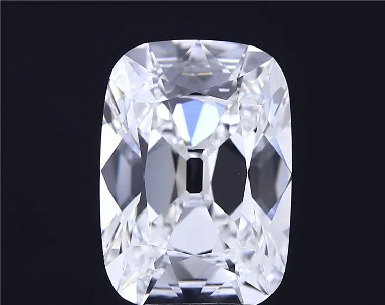 6.06ct Cushion brilliant Lab Grown Diamond (Colour E, Clarity VVS2, IGI Certified)