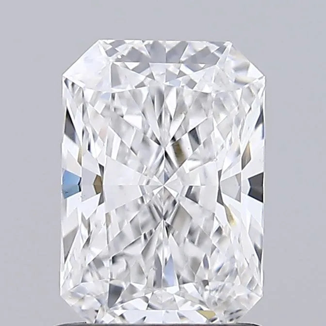 6.07ct Radiant Lab Grown Diamond (Colour F, Clarity VVS2, IGI Certified)