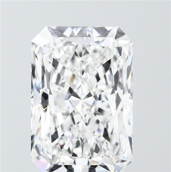 6.09ct Radiant Lab Grown Diamond (Colour E, Clarity VVS2, IGI Certified)