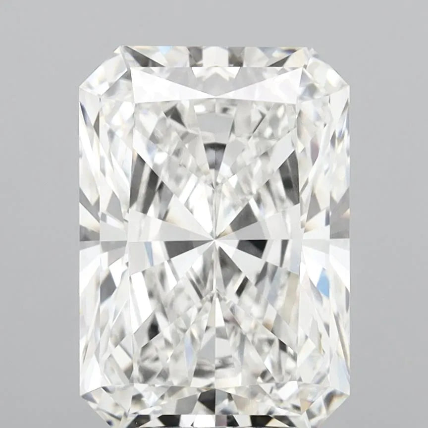 6.09ct Radiant Lab Grown Diamond (Colour F, Clarity VVS2, IGI Certified)