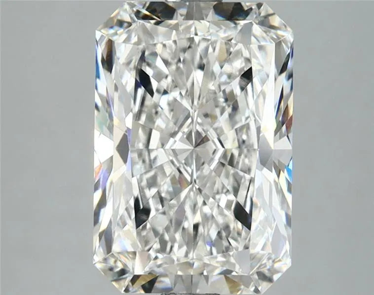 6.17ct Radiant Lab Grown Diamond (Colour F, Clarity VS1, IGI Certified)
