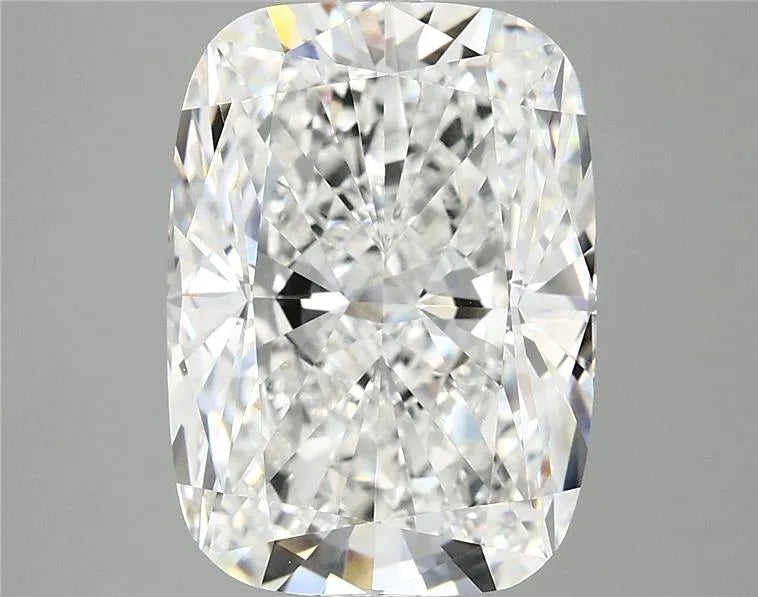 6.20ct Cushion modified Lab Grown Diamond (Colour E, Clarity VVS2, IGI Certified)