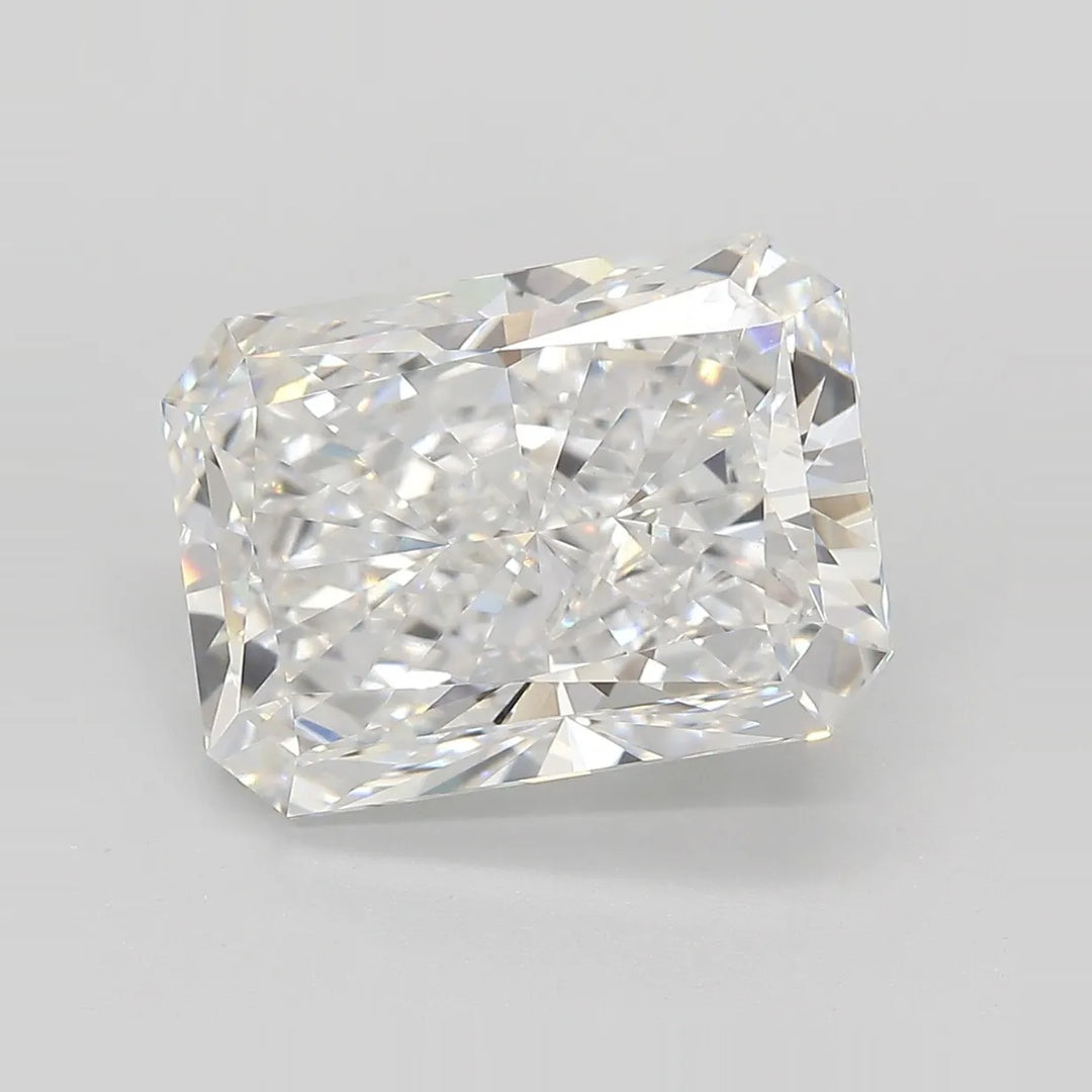 6.68ct Radiant Lab Grown Diamond (Colour D, Clarity VVS2, IGI Certified)