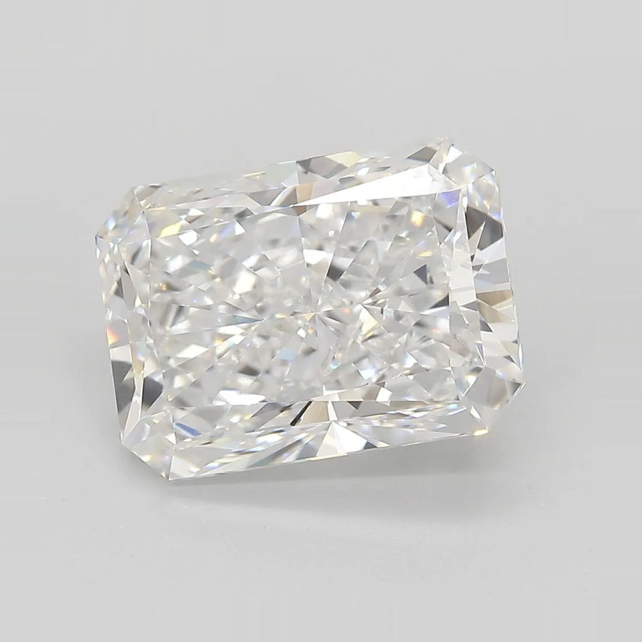 6.68ct Radiant Lab Grown Diamond (Colour D, Clarity VVS2, IGI Certified)