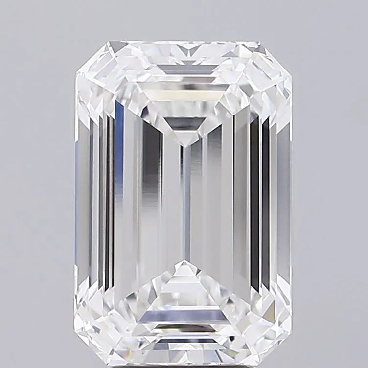 6.71ct Emerald Lab Grown Diamond (Colour E, Clarity VVS1, IGI Certified)