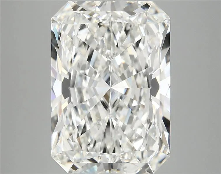6.80ct Radiant Lab Grown Diamond (Colour F, Clarity VVS2, IGI Certified)