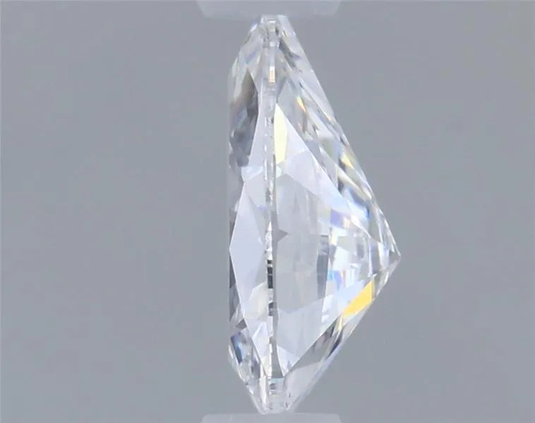 0.41ct Pear Lab Grown Diamond (Colour D, Clarity VS1, IGI Certified)