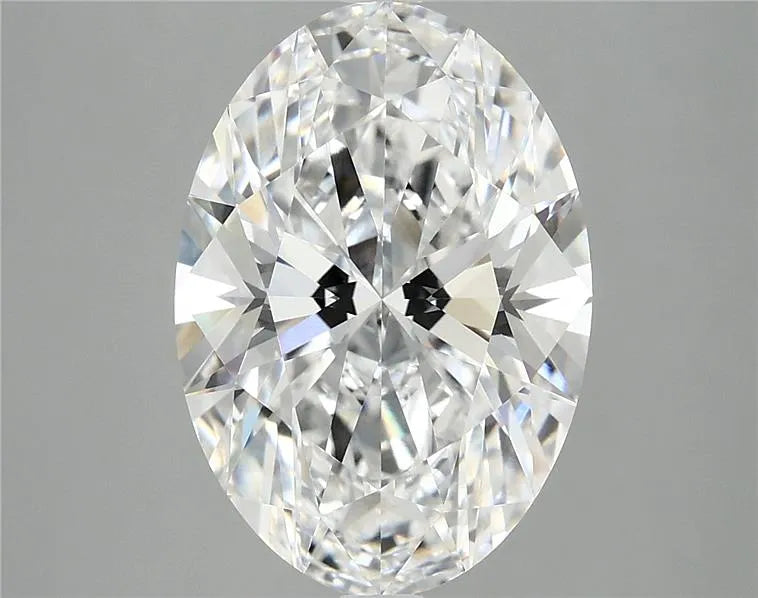 4.25ct Oval Lab Grown Diamond (Colour E, Clarity VVS1, IGI Certified)