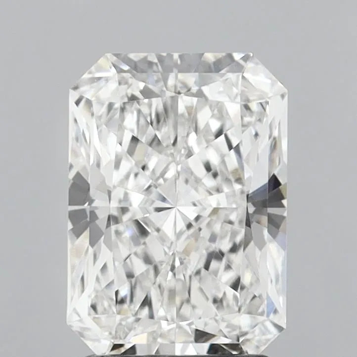 2.00ct Radiant Lab Grown Diamond (Colour F, Clarity VVS2, IGI Certified)