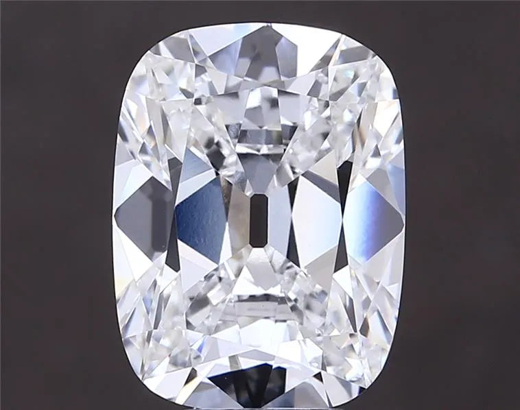 7.02ct Cushion brilliant Lab Grown Diamond (Colour E, Clarity VVS2, IGI Certified)