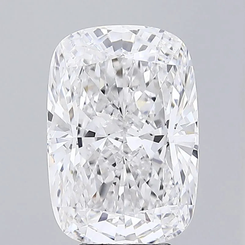 7.02ct Cushion modified Lab Grown Diamond (Colour E, Clarity VVS2, IGI Certified)