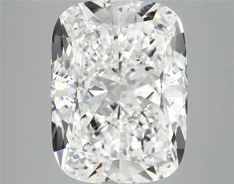 7.05ct Cushion modified Lab Grown Diamond (Colour E, Clarity VVS2, IGI Certified)