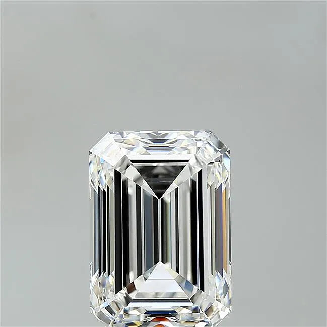 7.05ct Emerald Lab Grown Diamond (Colour E, Clarity VVS1, IGI Certified)