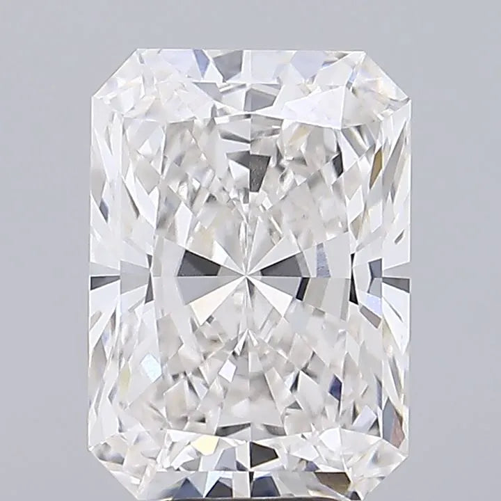 7.06ct Radiant Lab Grown Diamond (Colour F, Clarity VVS2, IGI Certified)