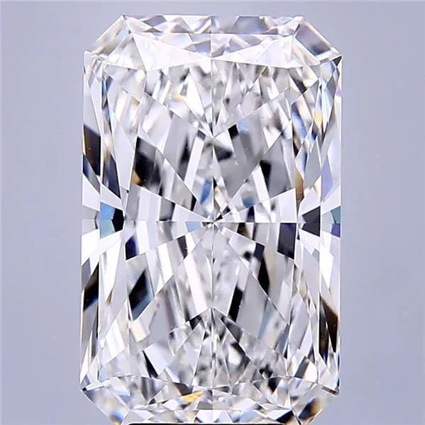 7.09ct Radiant Lab Grown Diamond (Colour E, Clarity VVS1, IGI Certified)