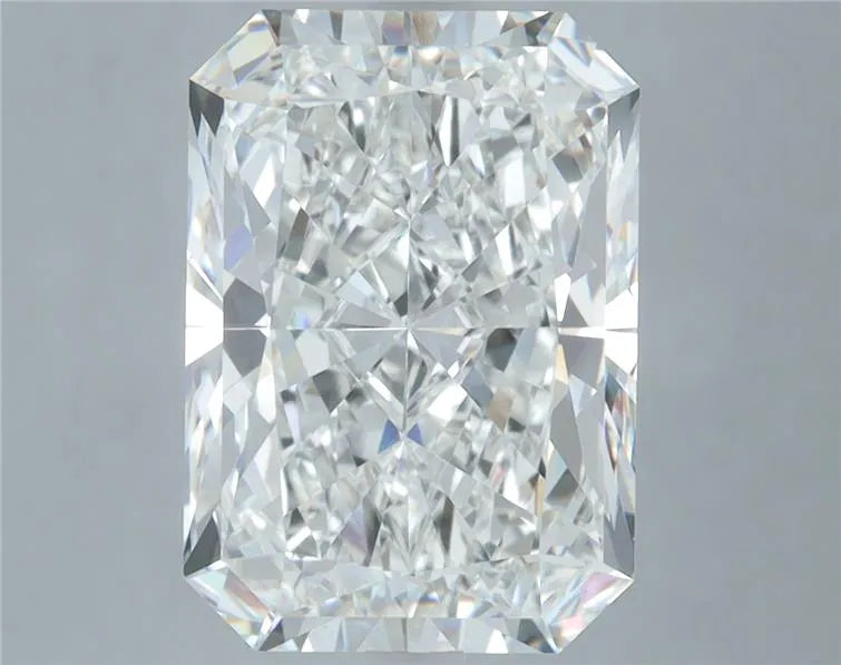 7.09ct Radiant Lab Grown Diamond (Colour G, Clarity VVS1, IGI Certified)