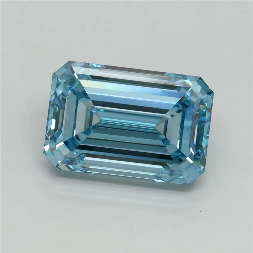 7.15ct Emerald Lab Grown Diamond (Colour Fancy Vivid Blue, Clarity VS1, IGI Certified)