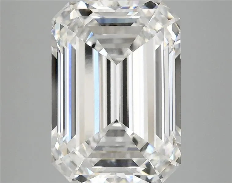 7.19ct Emerald Lab Grown Diamond (Colour F, Clarity VVS2, IGI Certified)