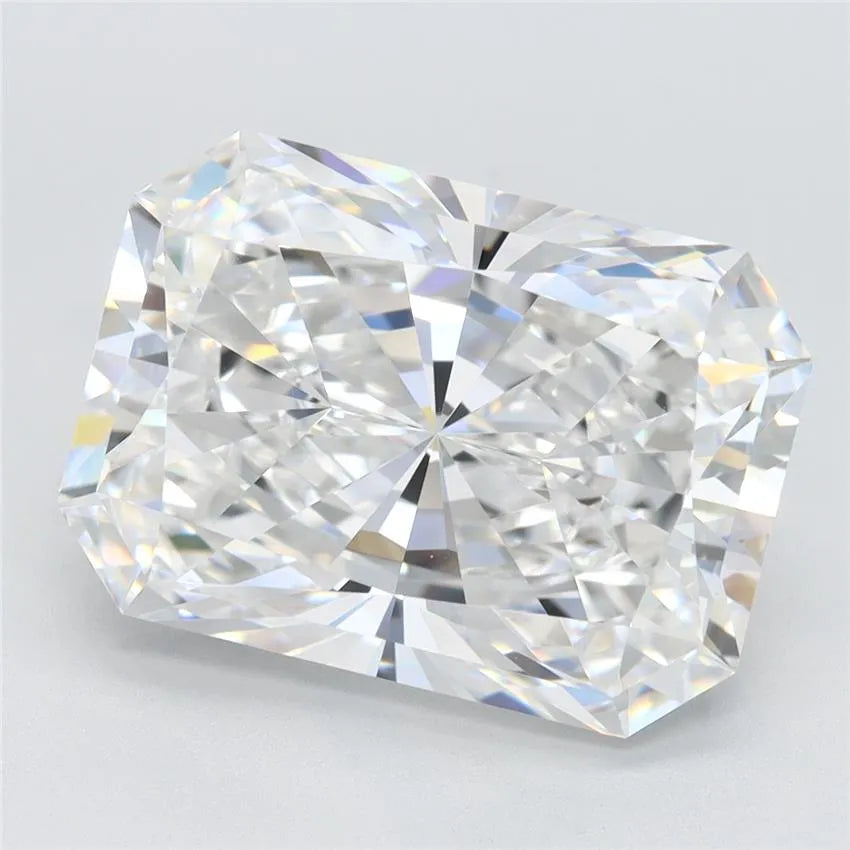 7.74ct Radiant Lab Grown Diamond (Colour G, Clarity VVS1, IGI Certified)