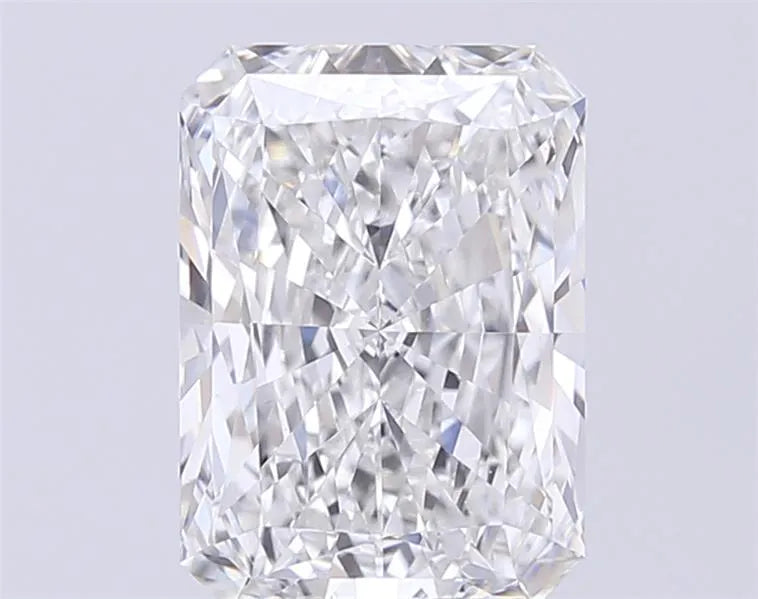 3.03ct Radiant Lab Grown Diamond (Colour F, Clarity VS1, IGI Certified)