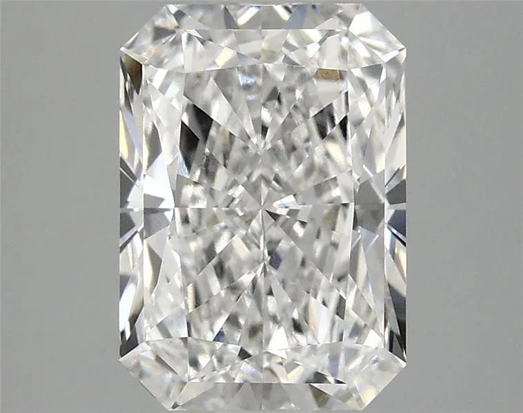 2.44ct Radiant Lab Grown Diamond (Colour E, Clarity VS1, IGI Certified)