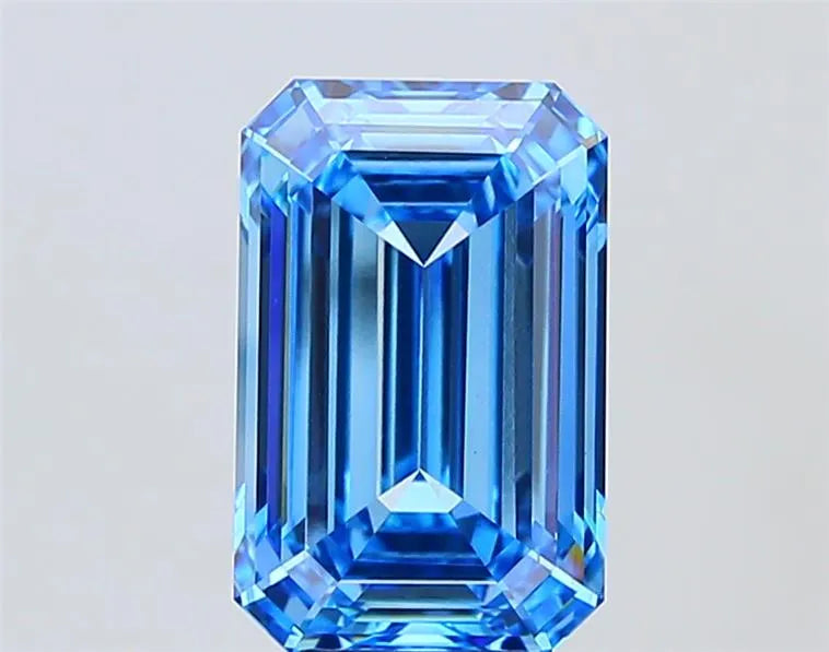 8.04ct Emerald Lab Grown Diamond (Colour Fancy Vivid Blue, Clarity VS1, IGI Certified)