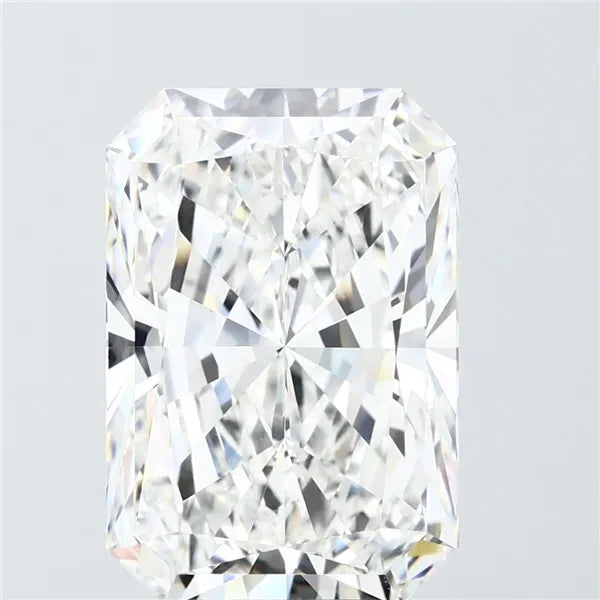 8.04ct Radiant Lab Grown Diamond (Colour F, Clarity VVS2, IGI Certified)