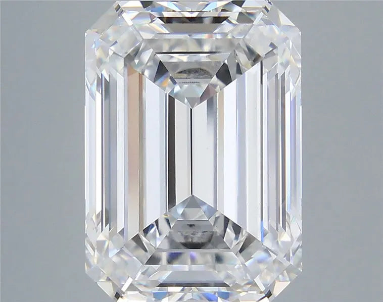 8.06ct Emerald Lab Grown Diamond (Colour E, Clarity VVS2, IGI Certified)