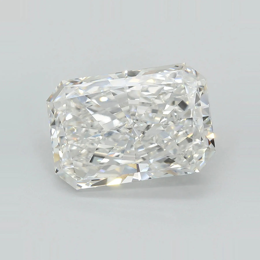 9.84ct Radiant Lab Grown Diamond (Colour F, Clarity VVS2, IGI Certified)
