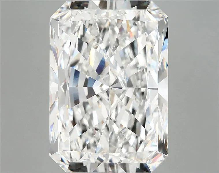 9.96ct Radiant Lab Grown Diamond (Colour E, Clarity VVS2, IGI Certified)