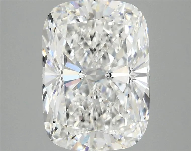 3.88ct Cushion modified Lab Grown Diamond (Colour E, Clarity VVS2, IGI Certified)